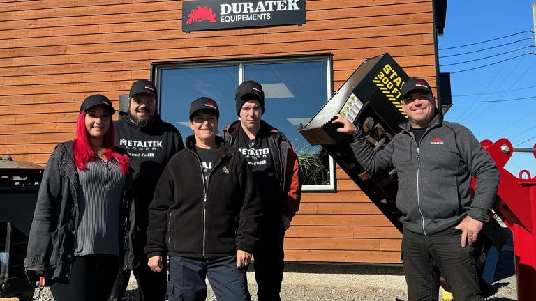 Duratek Equipements Inc: Shining in the Dealer Spotlight